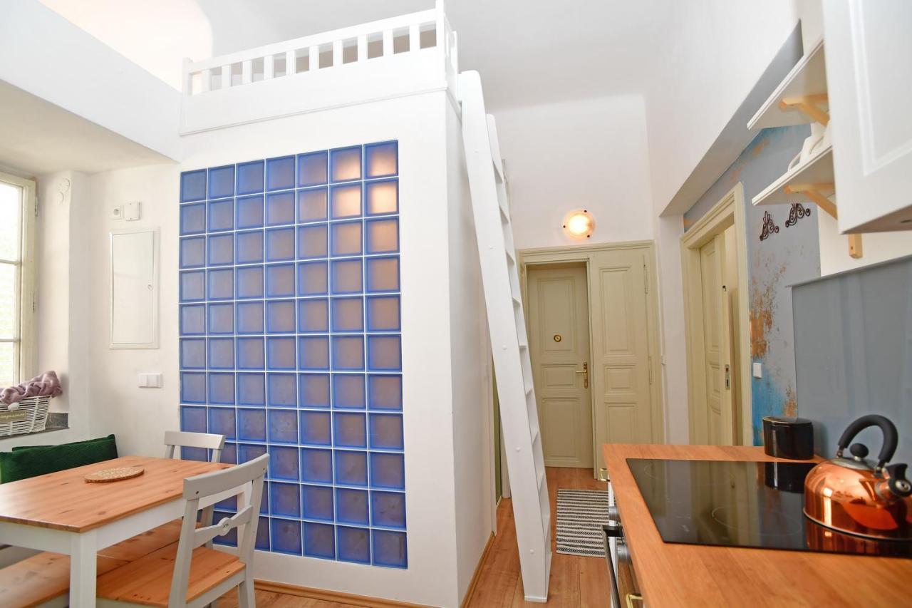 Lovely Little Cosy Apt In Πράγα Εξωτερικό φωτογραφία